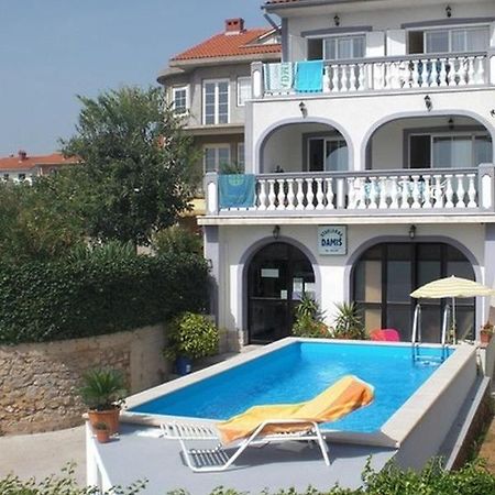 Apartments Villa Angela Krk Town Exterior photo