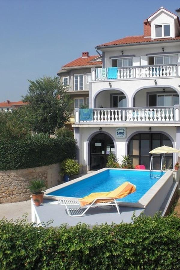 Apartments Villa Angela Krk Town Exterior photo